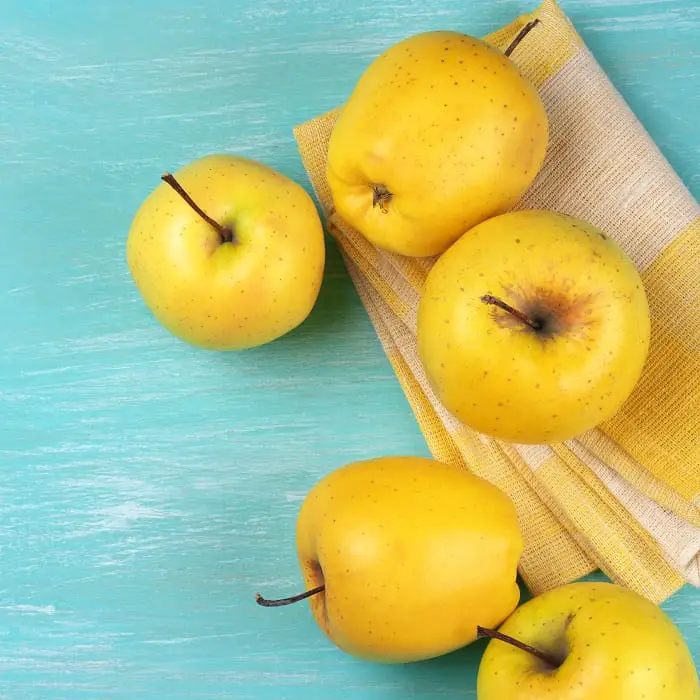 Best Apples for Apple Pie: Golden Delicious