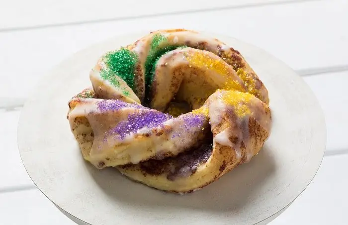 Cinnamon Roll King Cake: Step by Step Instructions