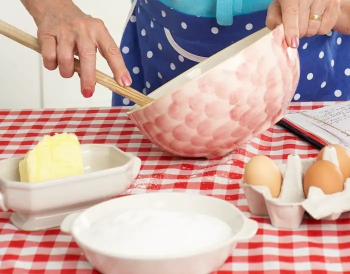 Traditional Sander’s Bumpy Cake Made Easy