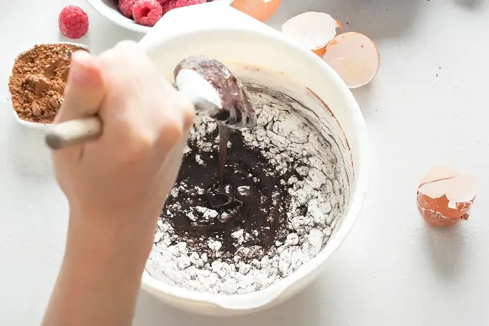 How to Make Ebinger’s Mocha Yellow Cake Add Dry Ingredients