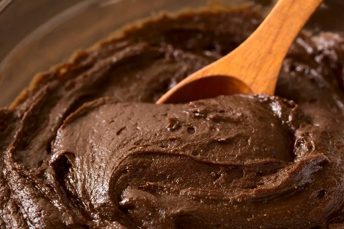 How to Make Brownies From Cake Mix
