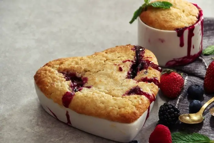Why is Bramble Berry Cobbler the Easiest Go-To Dessert
