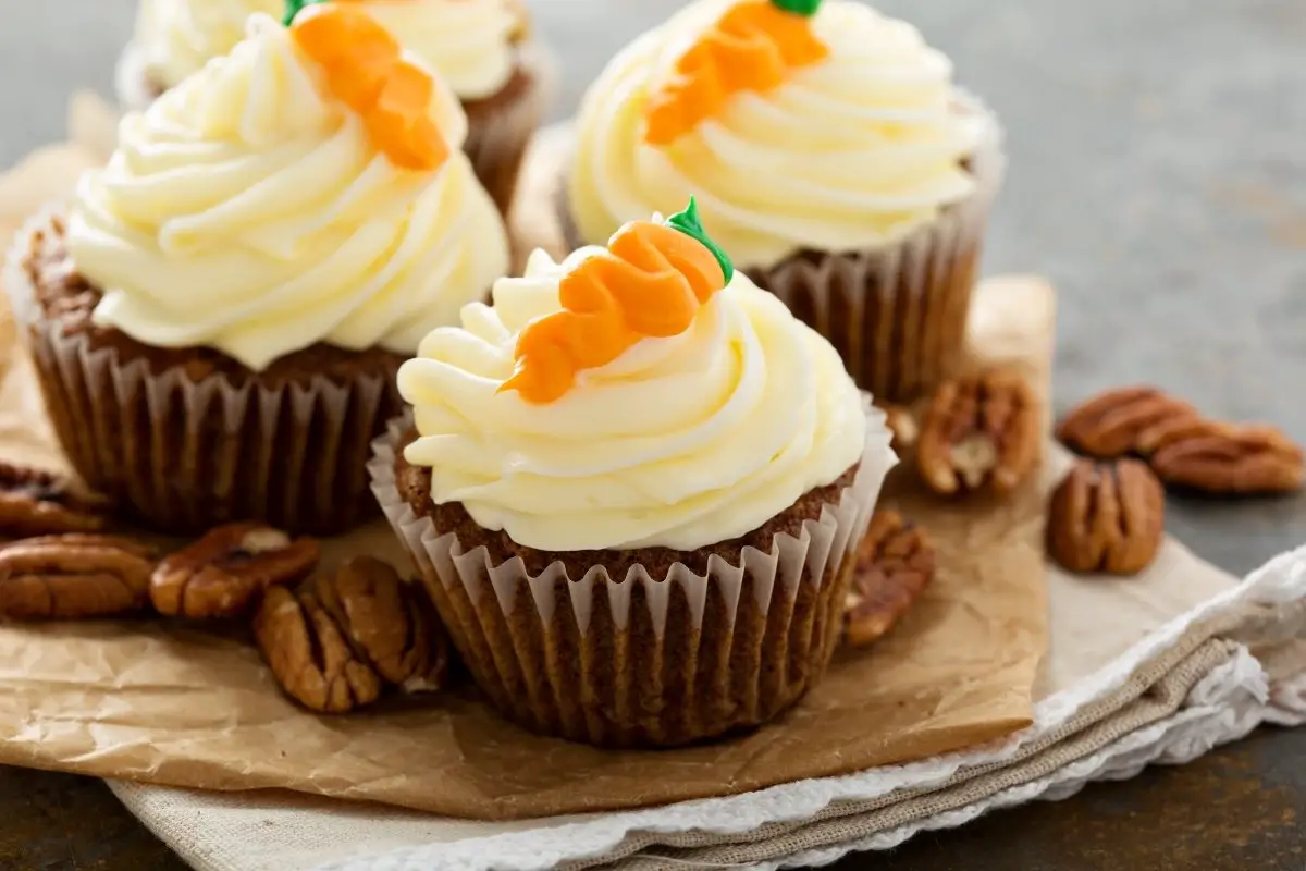 7 Best Store-Bought Cream Cheese Frosting