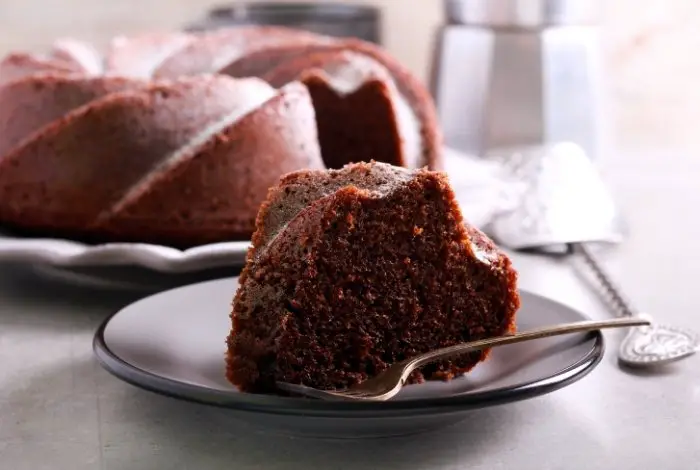 Tips and Tricks to Make Chocolate Rum Cake Recipe