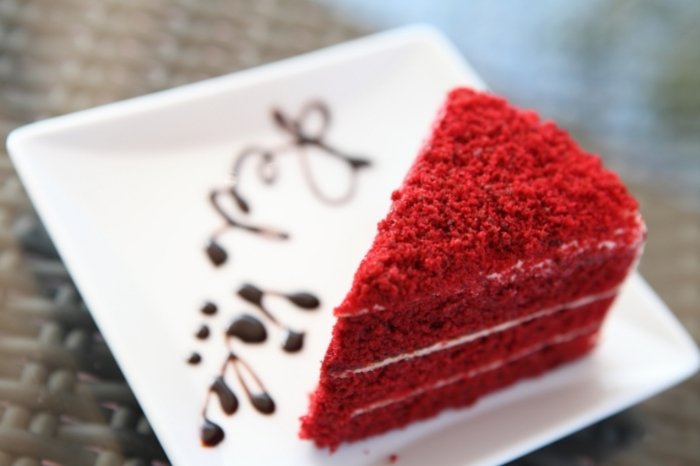 Decorate Your Cake - Red Velvet Cake
