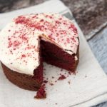 How to Decorate Red Velvet Cake with Crumbs