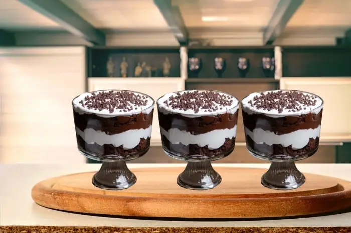 Oreo Brownie Trifles