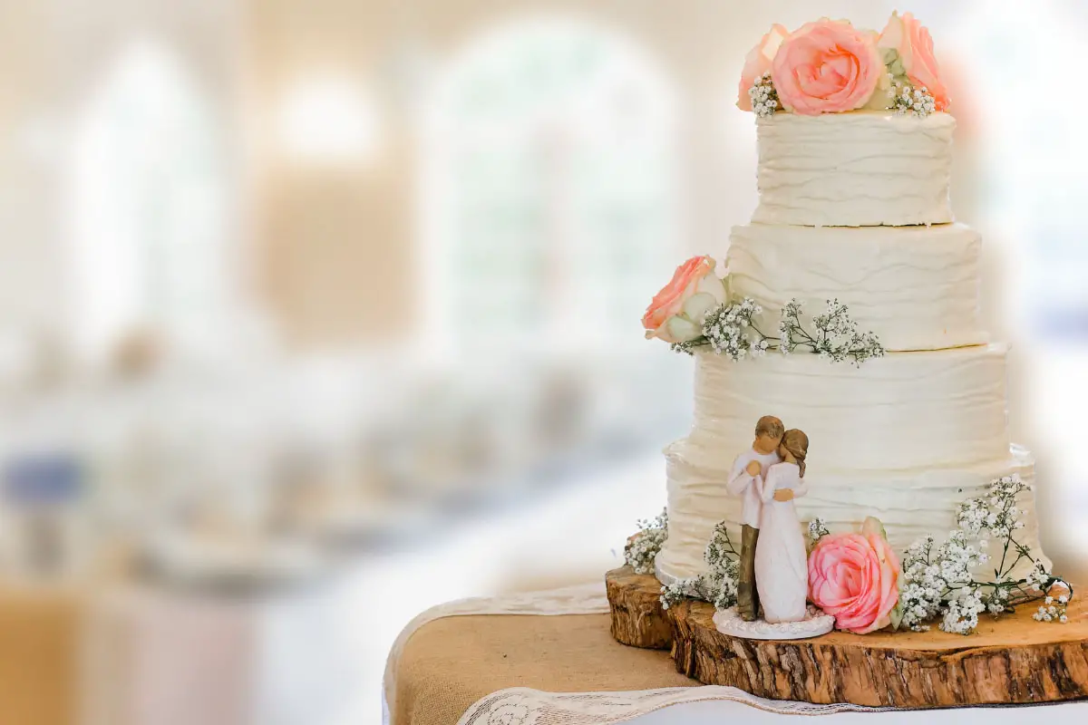 Belles décorations de gâteaux de mariage rustiques