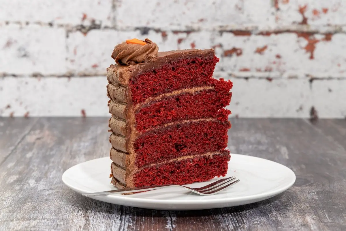 Delicious Hershey's Red Velvet Cake