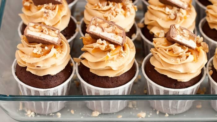 peanut butter frosting with granulated sugar