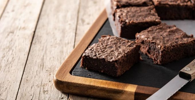 4 Easy And Effective Ways On How To Defrost Brownies Quickly