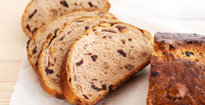 Easy And Delicious Fresh Cranberry Banana Bread With Walnuts