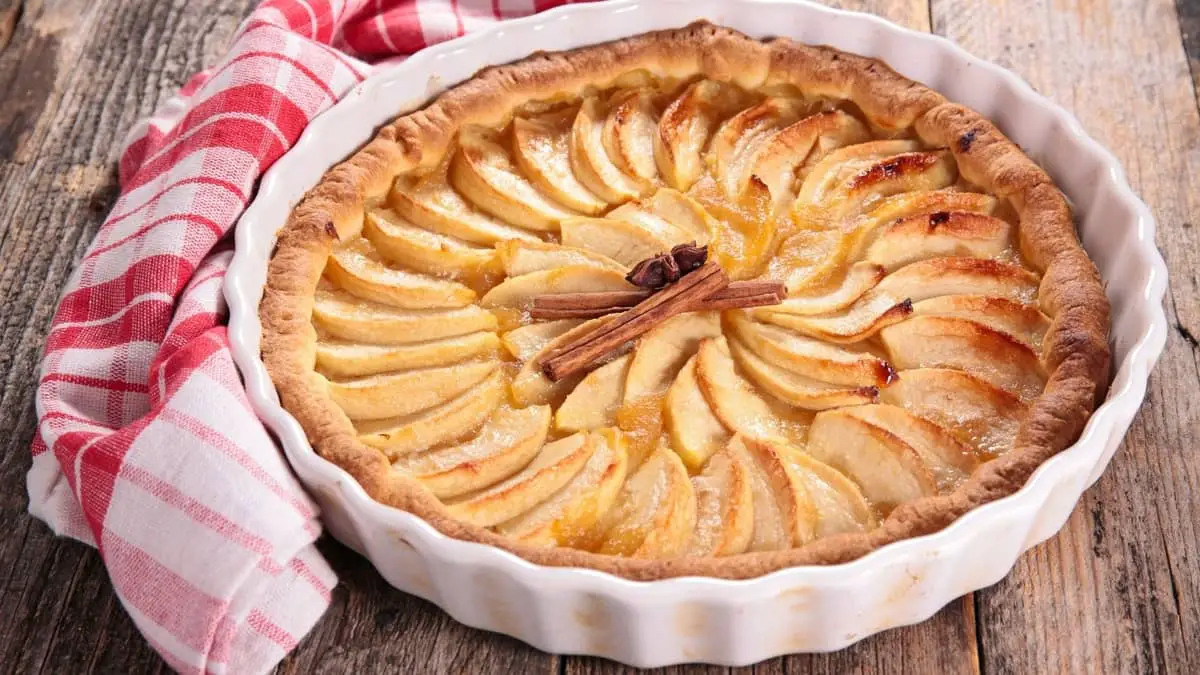 Easy Recipes For What To Do With Mealy Apples - Cake Decorist