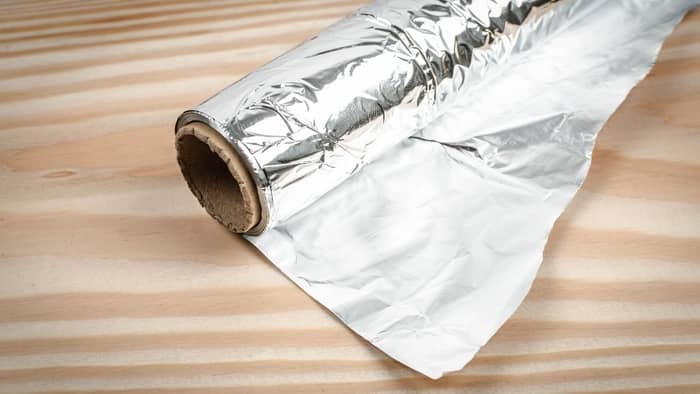 how to use aluminum foil in oven