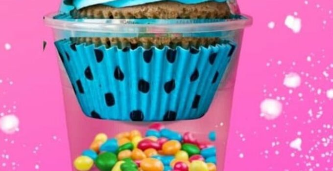Cupcakes In Plastic Cups