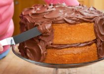 How To Frost A Two-layer Cake - 2 Effective Filling Methods