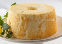 5 Amazing Easy Ideas For Toppings For An Angel Food Cake
