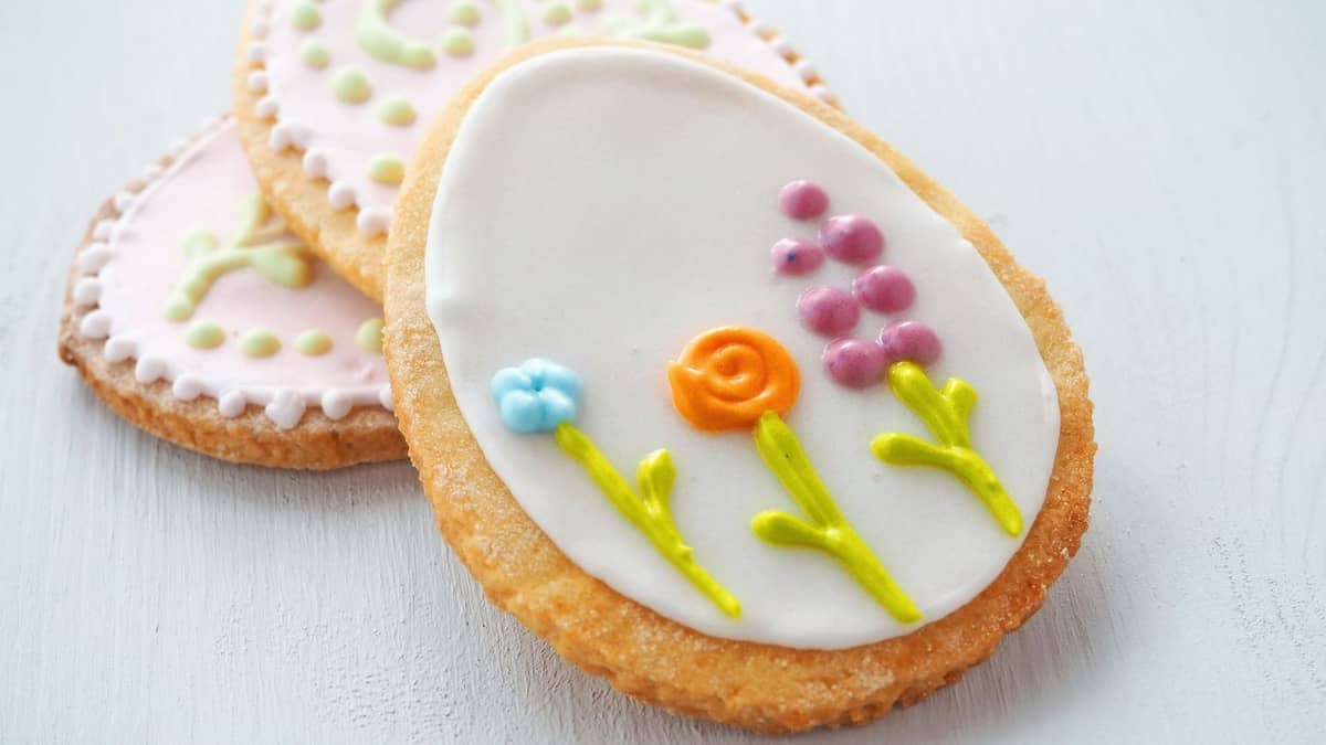 Royal Icing With Cream Of Tartar - 10 Minute Easy Recipe