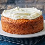 Easy Luscious Cream Cheese And Cool Whip Icing - 10 Minutes