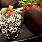 Easy Whole Foods Chocolate Covered Strawberries - 20 Minutes