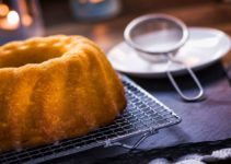 Removing A Cake From A Bundt Pan In 3 Easy Foolproof Steps