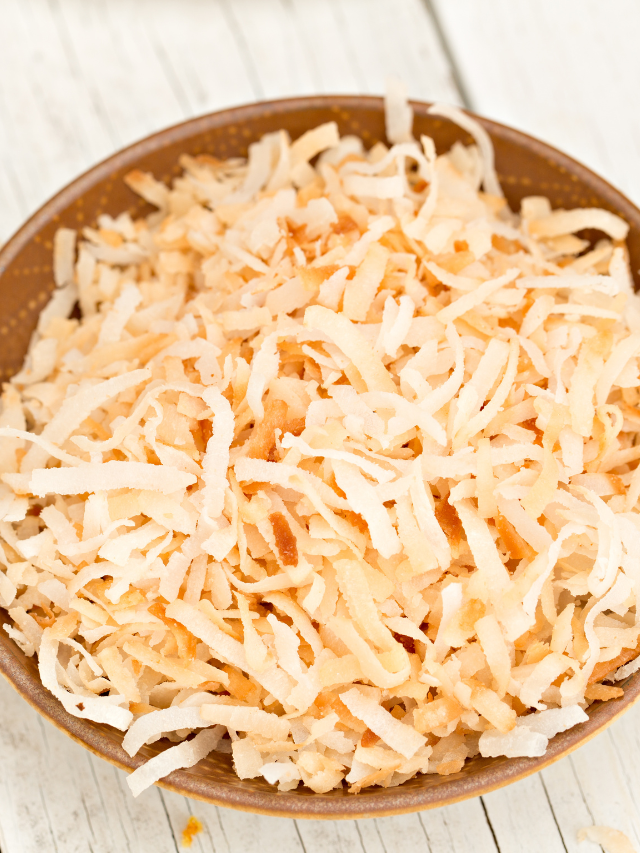 2 Easy Ways To Toast Shredded Coconut at Home