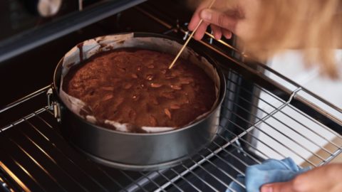 What To Do With Undercooked Cake - 3 Easy Ways To Save It