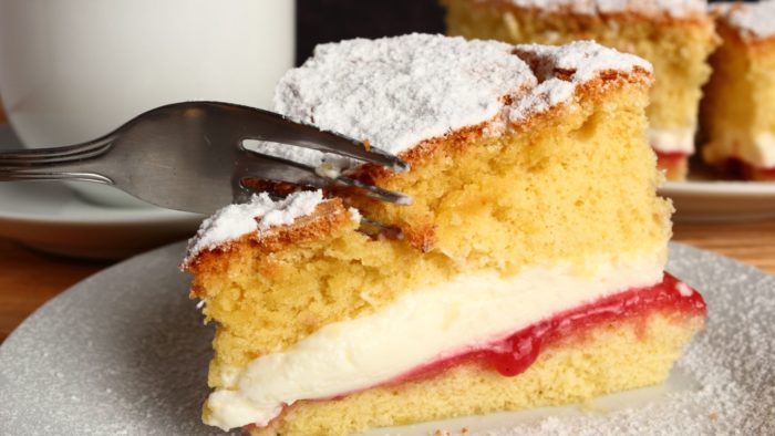What is the cream between cake layers called