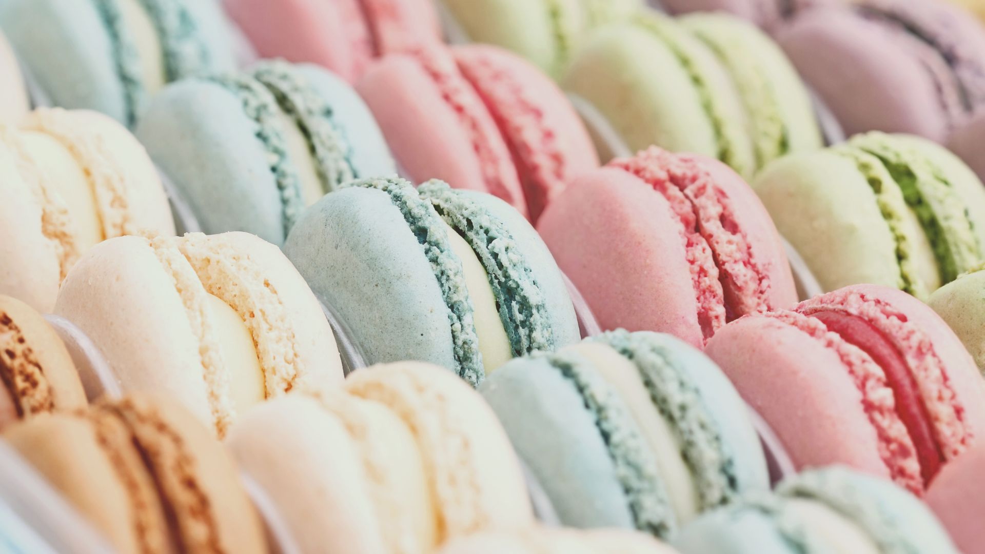 how to make colored macaroons