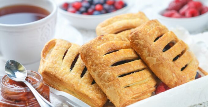 Easy Freshly Baked Hostess Blueberry Fruit Pies In 1 Hour