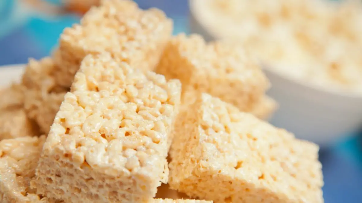 ¿Cuántos carbohidratos hay en una golosina de arroz Krispie? 4 datos nutricionales importantes